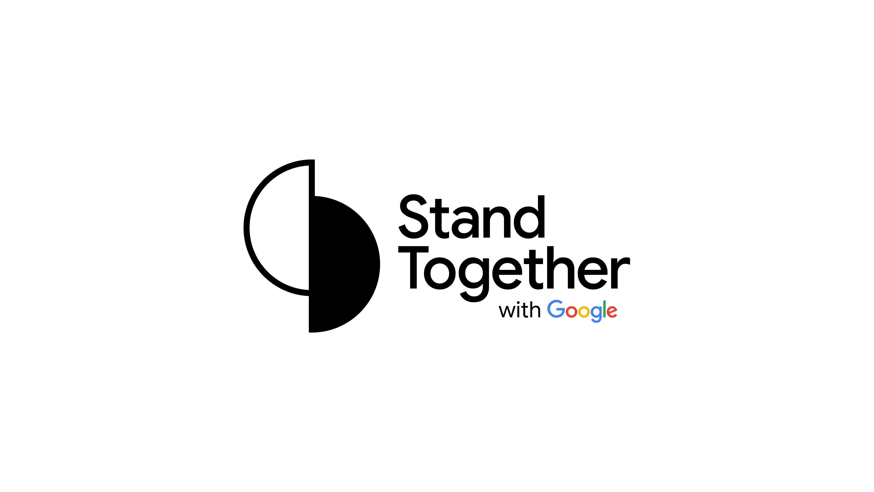Logo Stand Together with Google: meio círculo em contorno ao lado de meio círculo preto, deslocado para baixo